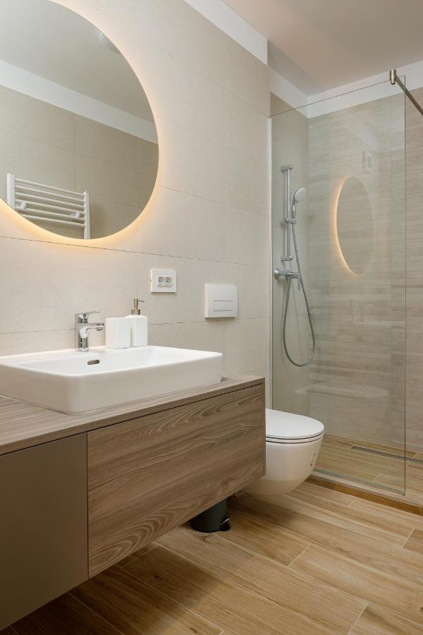 Ada Homes Coresi 707 Μπρασόβ Εξωτερικό φωτογραφία